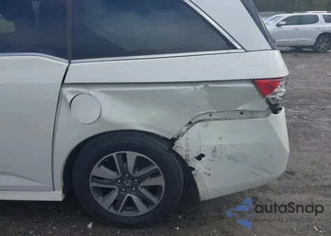 2016 Honda Odyssey Touring/Touring Elite z USA, uszkodzony, nr VIN 5FNRL5H9XGB014319